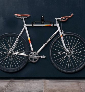Soporte de pared para bicicleta