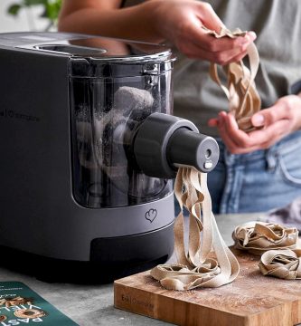 Mñaquina de hacer pasta Nina Springlane